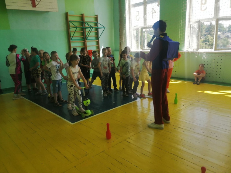 День изучения ПДД в лагере.